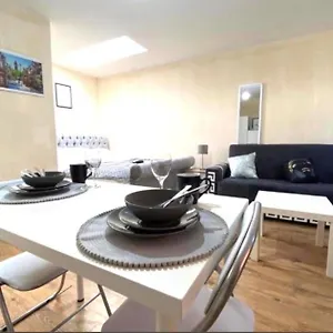  Apartment Lt Ground Floor 1